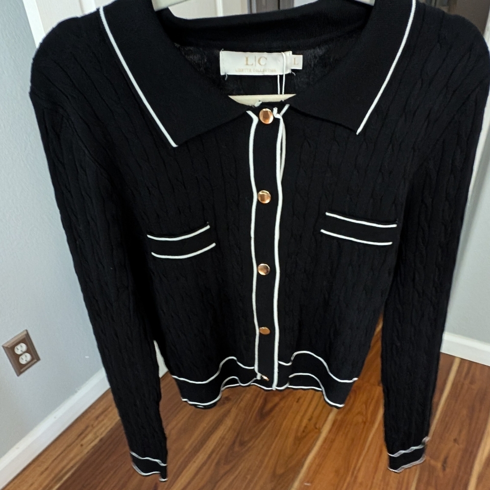 L/C Lizette Collection Snap Closure Cable Sweater Size Large Nwt ❤️